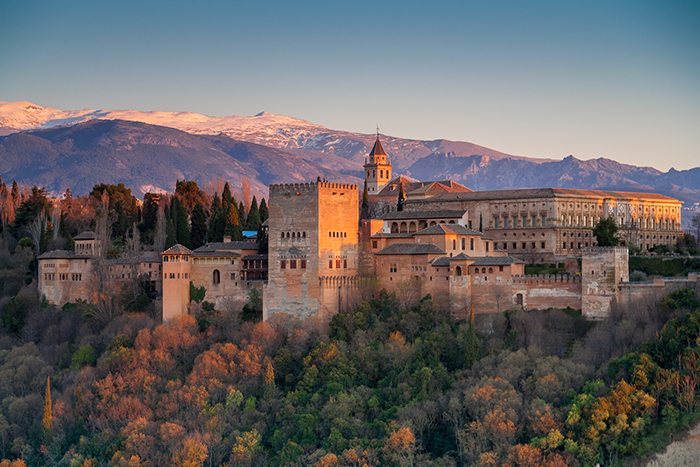 Alhambra palace, Granada, Spain © trofoto Deposit Photos 