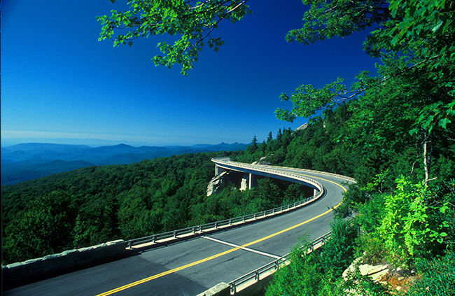 blue-ridge-parkway-photo-courtesy-visit-nc-650