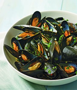 spicy thai steamed mussels 282