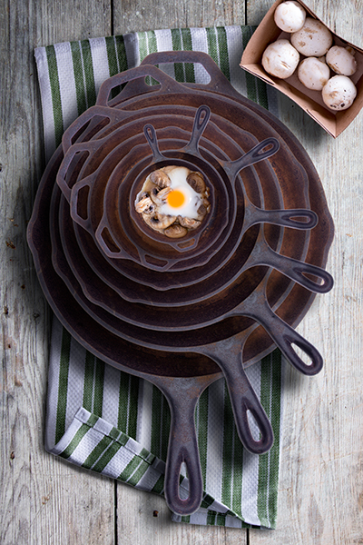 cast iron cookware